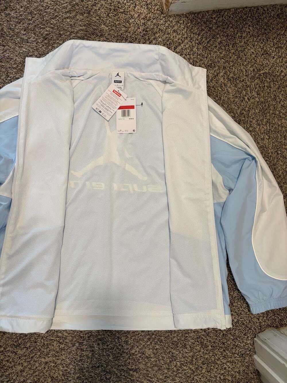 Supreme x Jordan Track Jacket White / Light Blue. NWT. Large - Picture 4 of 8